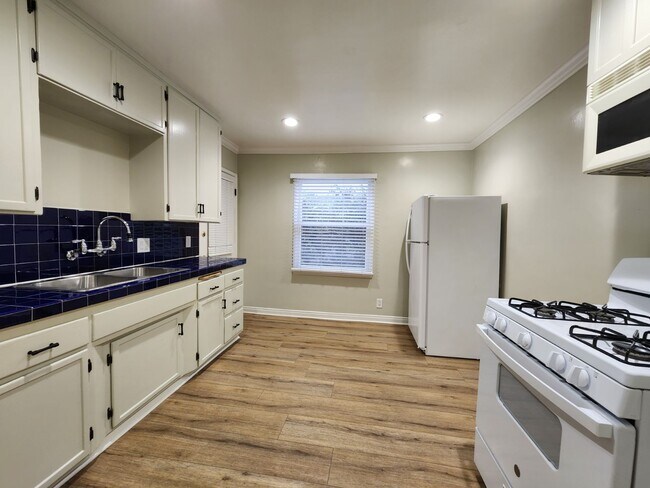 Foto del edificio - 3221 Nebraska Ave