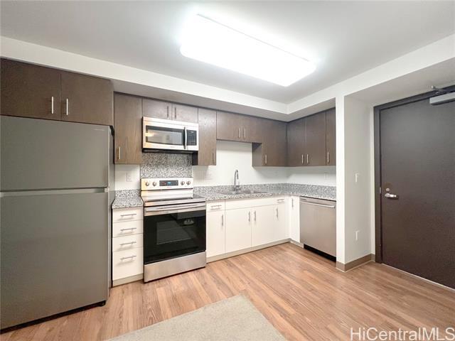 Building Photo - 988 Halekauwila St