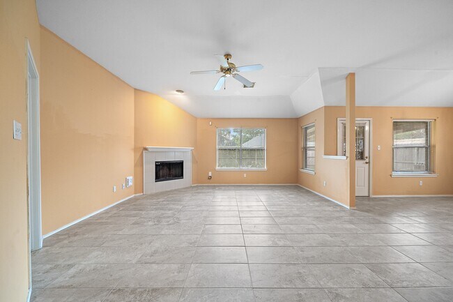 Foto del edificio - 9135 Reagan Meadow Ct