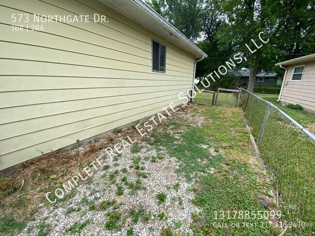 Building Photo - 573 Northgate Dr