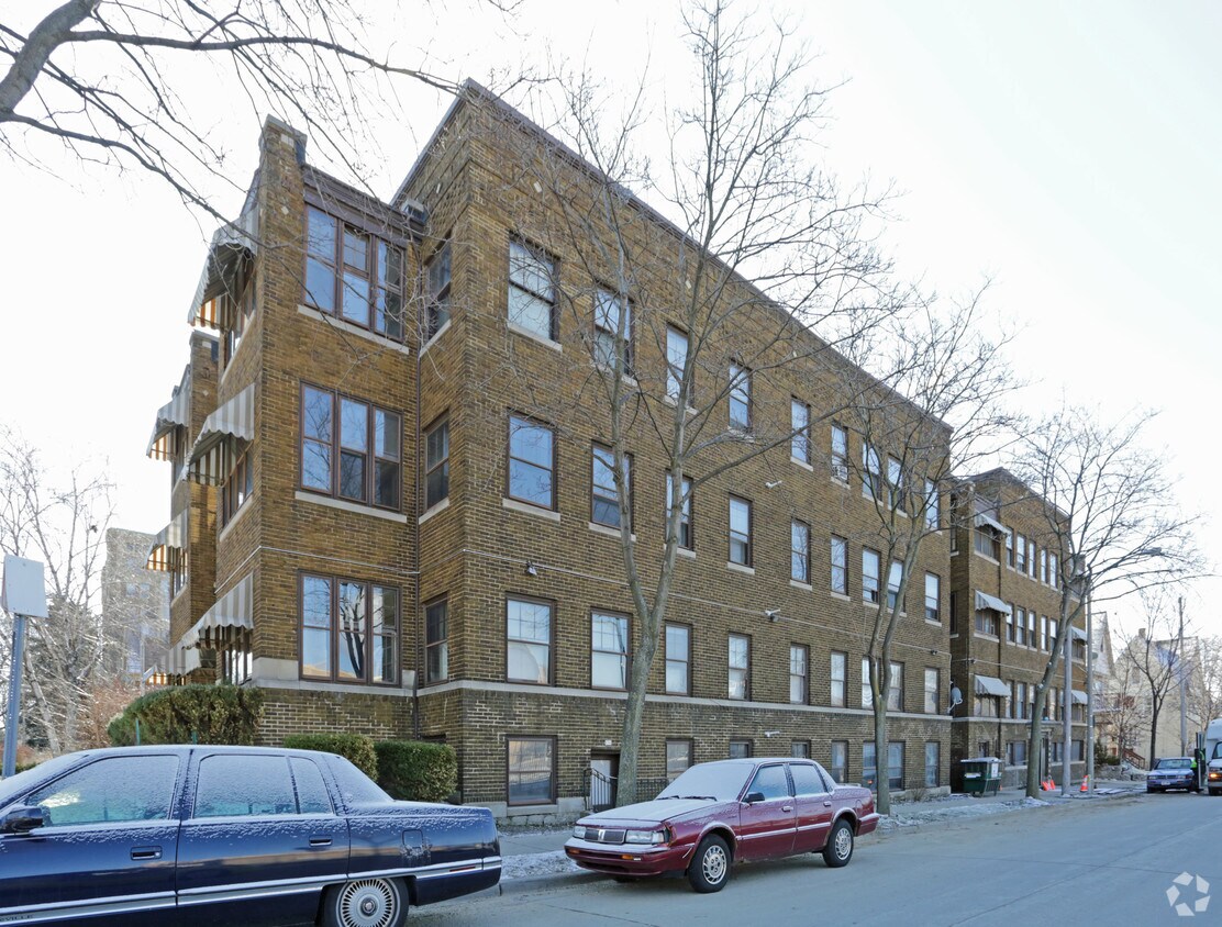 Building Photo - The Lelouvre Apartments/Randolph Grand Manor