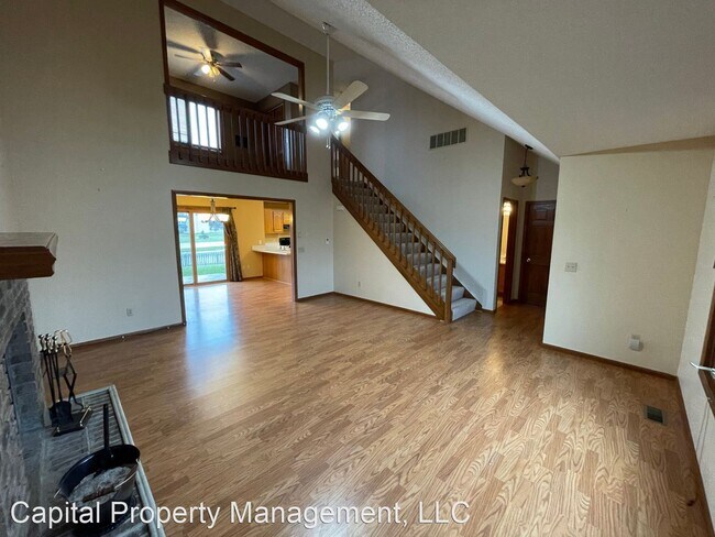 Building Photo - 3 br, 2.5 bath House - 1115 Polo Run