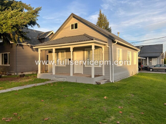 Building Photo - 1831 Rainier Ave