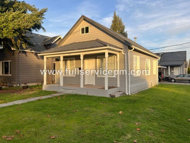 Foto del edificio - 1831 Rainier Ave