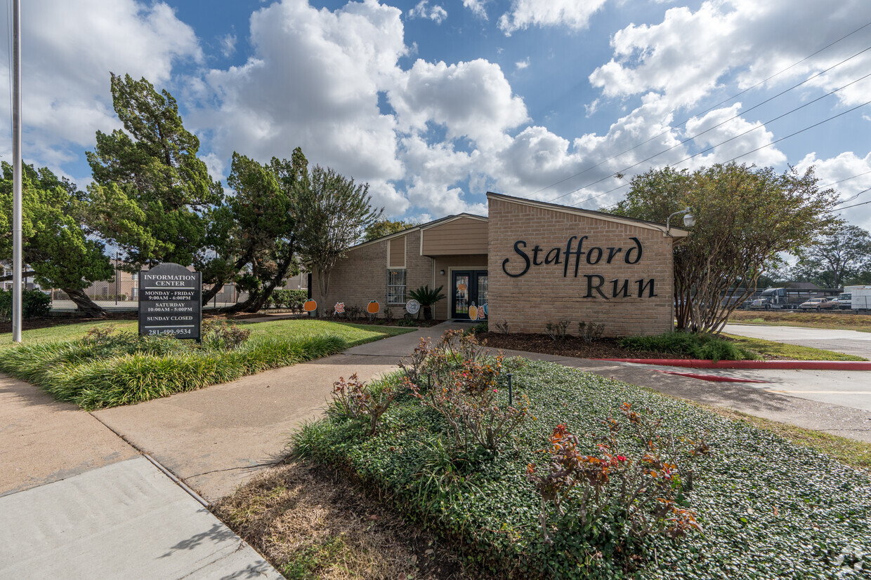 Primary Photo - Stafford Run Apartments