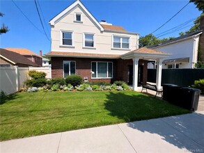 Building Photo - 7311 Avenue W