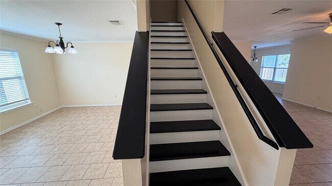 Foto del edificio - 2203 Bluebonnet Dr