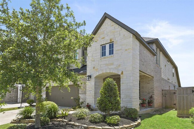 Foto del edificio - 4139 Chloe Ridge Ln