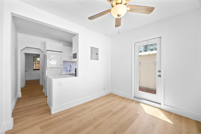 Foto del edificio - 412 SE 16th St