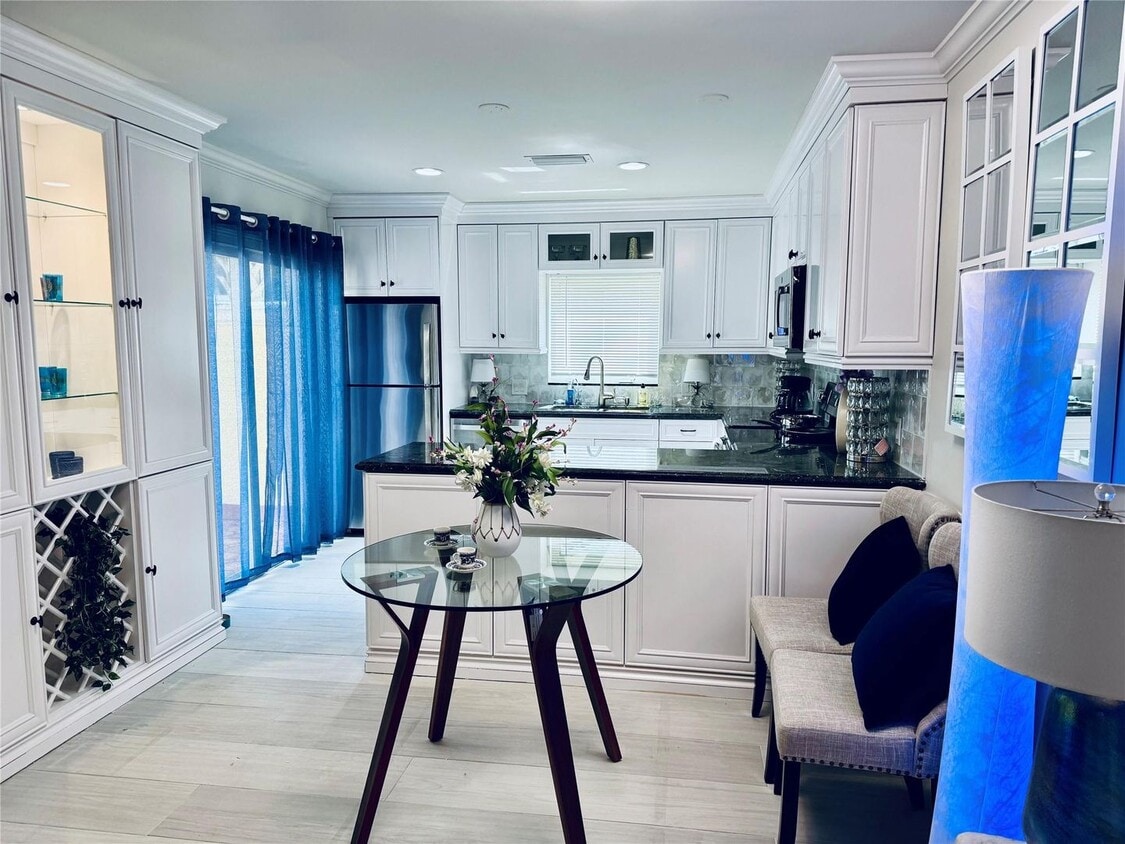 Photo - 1010 NE 8th Avenue 31F, Delray Beach, FL 33483