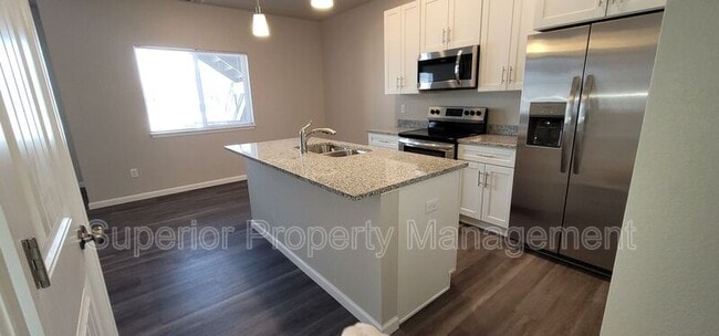 Building Photo - 1611 Richard Martin Dr