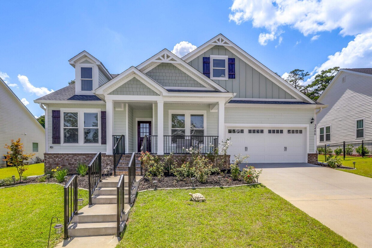 Foto principal - 3486 Coneflower Dr