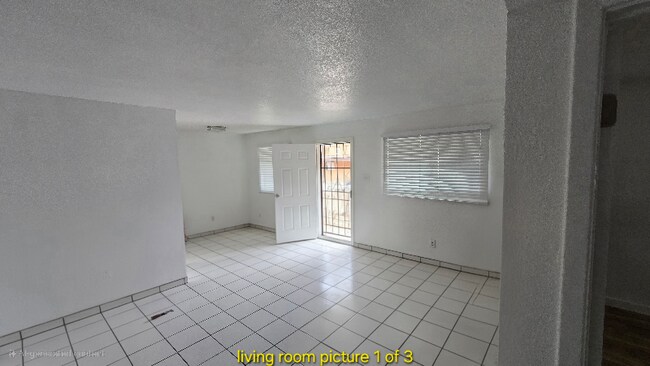 Foto del edificio - 2800 Cerrillos Rd