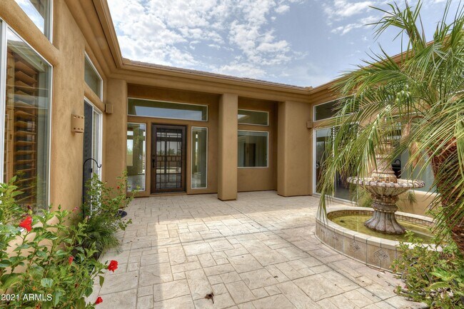 Foto del edificio - 11613 N 120th St