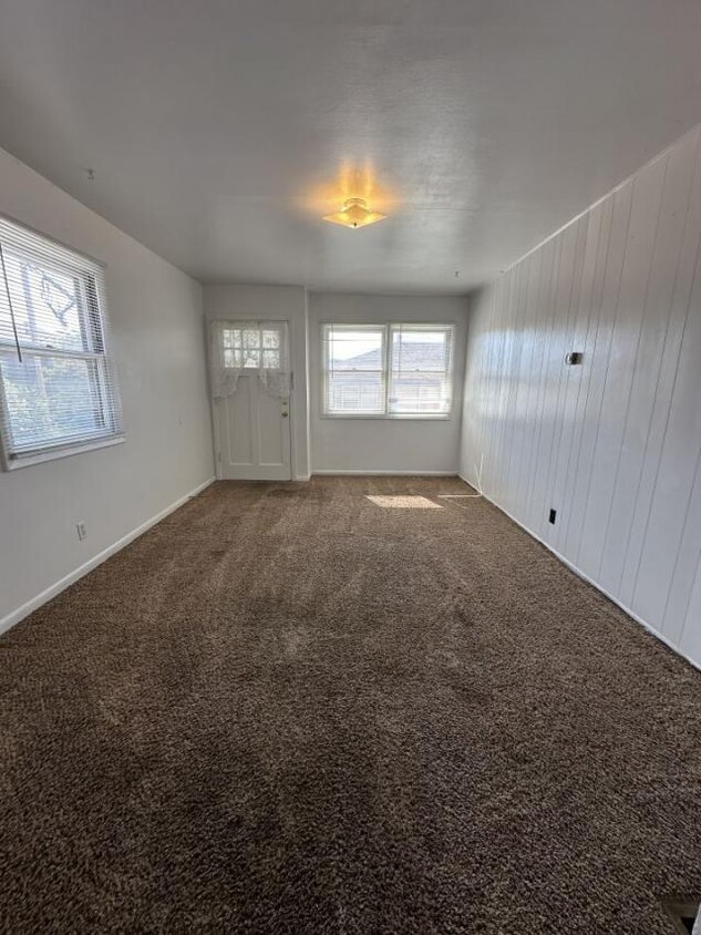 Foto principal - 2 bedroom in Billings MT 59102