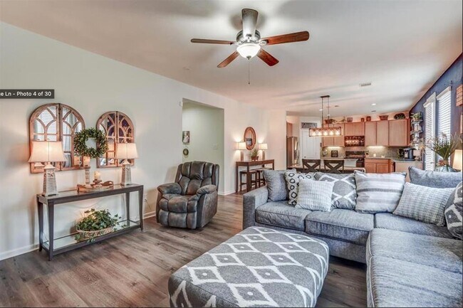 Building Photo - 24030 Adobe Ridge Ln