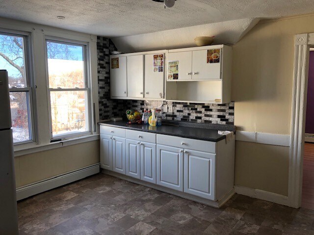 Kitchen - 80 Pardee St