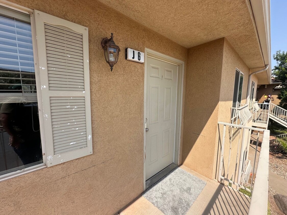 Primary Photo - LaVenita Condo