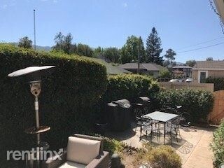 Building Photo - 533 N Santa Cruz Ave