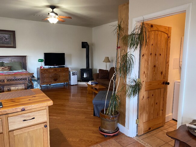 Foto del edificio - 3488 Old Yellowstone Trail North Rd