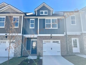 Building Photo - 104 Fernbank Dr