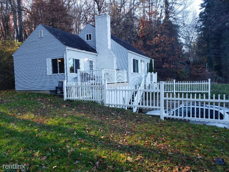 Primary Photo - 3 br, 2 bath House - 190 Pine Creek Road
