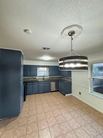 Building Photo - 1508 Hollowbrook Ct