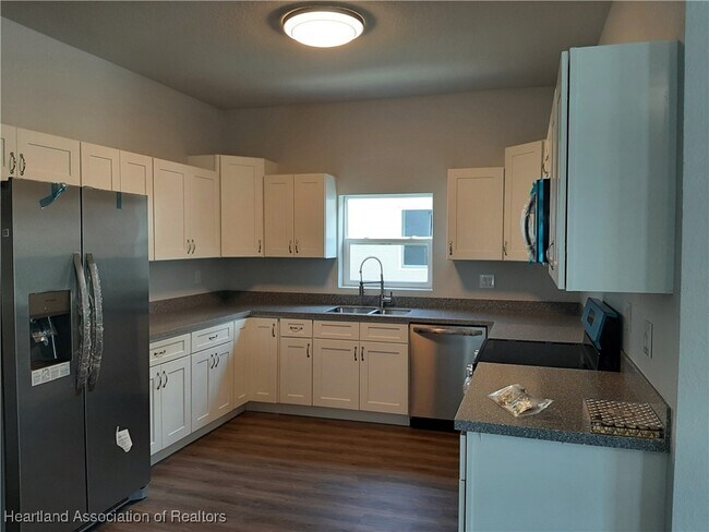 Building Photo - 1508 Las Villas Blvd