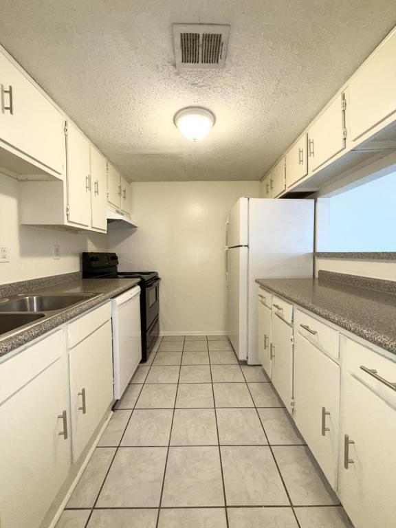 Foto del edificio - 1625 42nd St