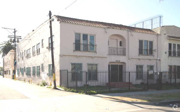 Foto principal - 1014 W 57th St