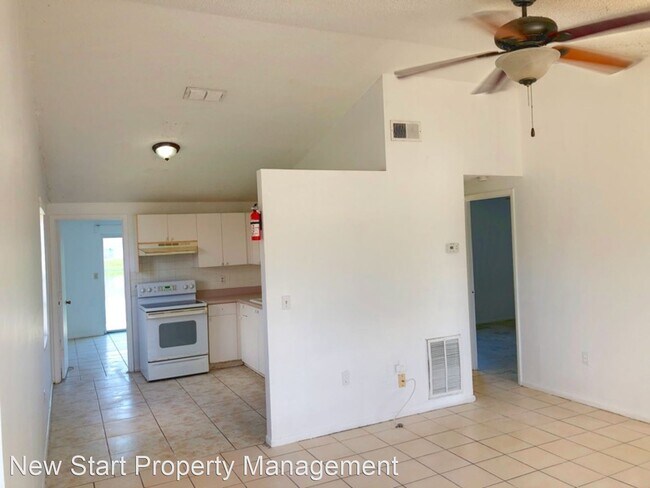 Building Photo - 3 br, 2 bath House - 2306 30th Ave W