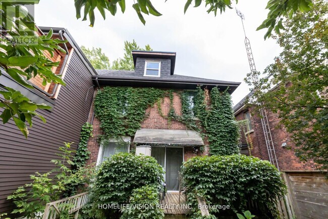 Building Photo - 88 Pearson Ave