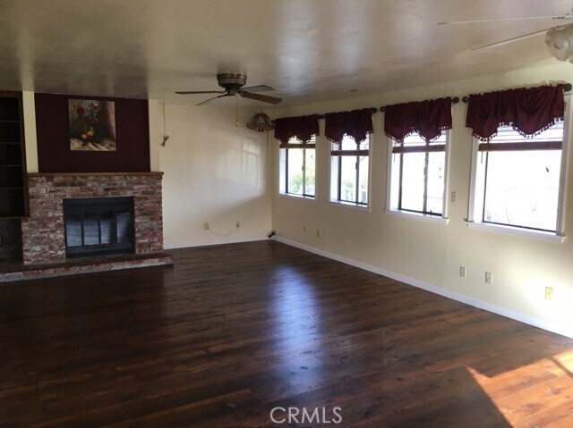 Building Photo - 150 Deer Hill Ln