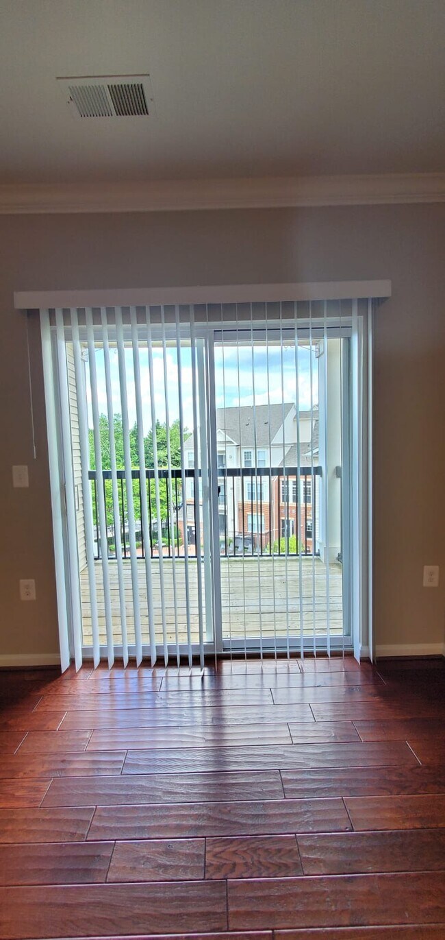 Building Photo - 11317 Aristotle Dr