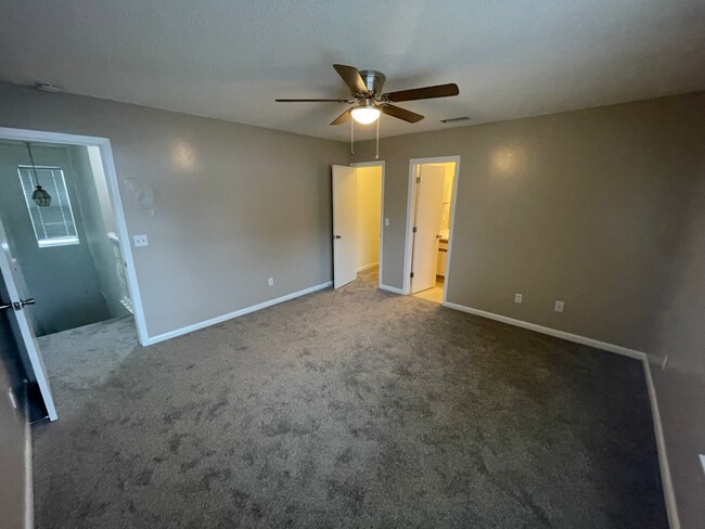 Building Photo - 314 Olympia Ct