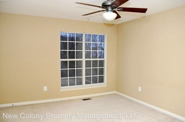 Building Photo - 3 br, 2.5 bath House - 629 Lucky Leaf Circle