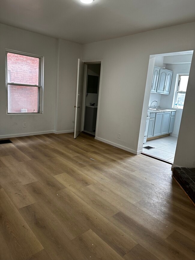 Building Photo - 4614 Truro Pl