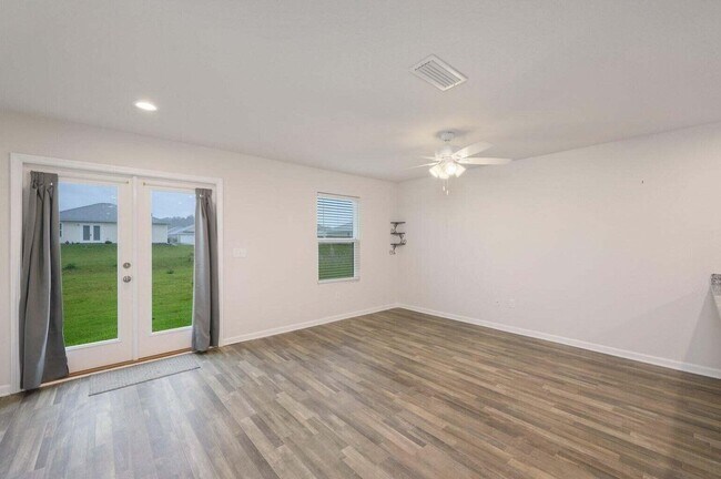 Building Photo - 155 Mikaela Loop