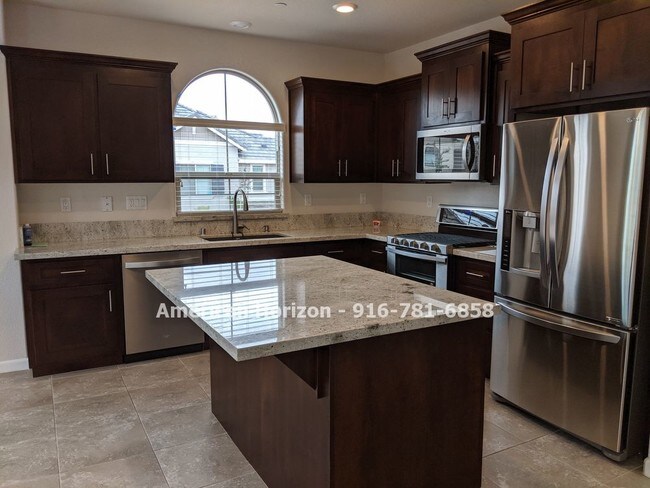 Building Photo - LEASED-Whitney Ranch Rocklin 3 Bed 2 bath