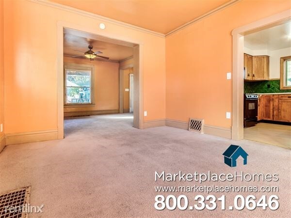 Foto del edificio - 2138 N Maryland St