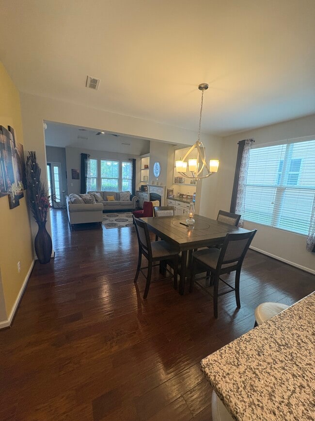 Building Photo - 3565 Massey Ridge Ct