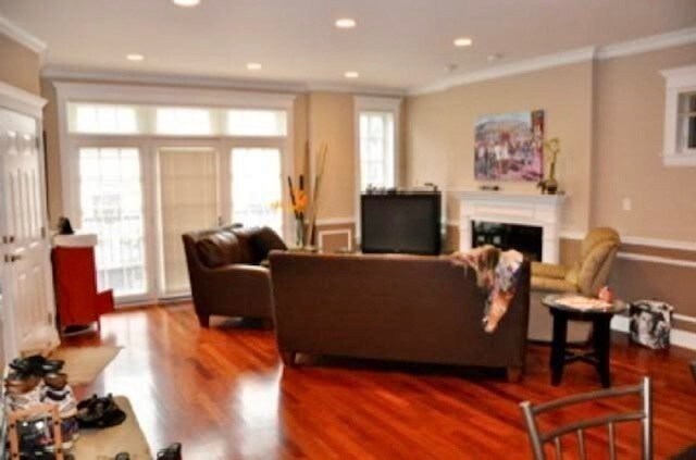 Foto del edificio - 3648 N Racine Ave