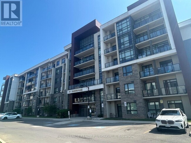Building Photo - 101-101 Shoreview Pl