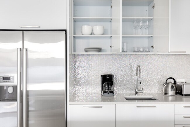 Building Photo - 1350 40th St