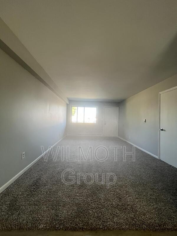 Foto del edificio - 10301 Medallion Dr