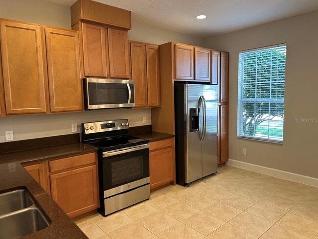 Foto del edificio - 13841 Ancilla Blvd