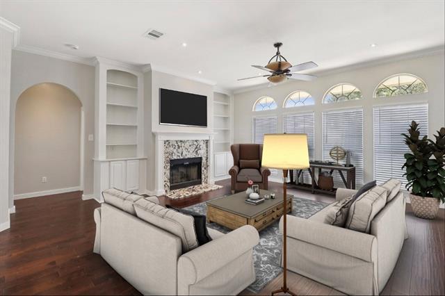 Building Photo - 5210 Gulfport Dr