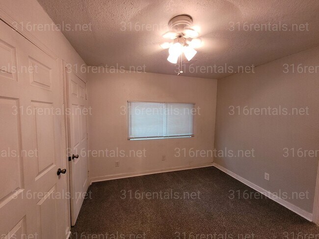 Foto del edificio - $950 - 2 bedroom/ 2 bathroom - Single Family Home