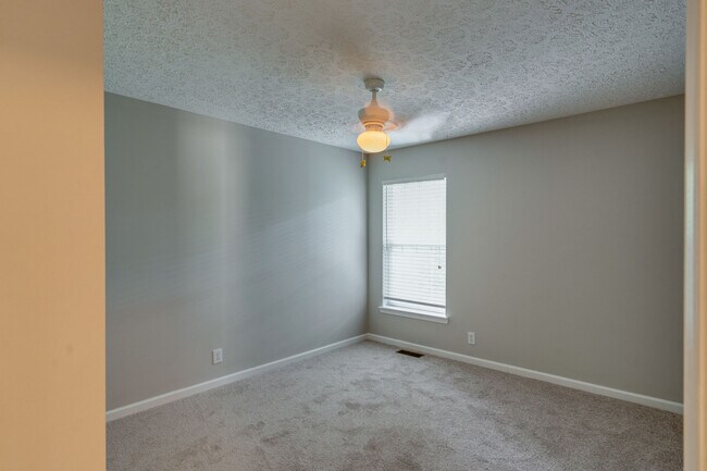 Building Photo - 1709 Timber Point