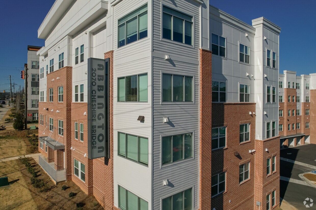 Abbington Cheshire Bridge Apartments in Atlanta, GA